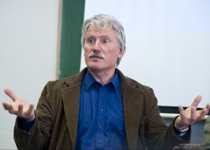 E. Aleksandravičius. Patogioji amnezija arba kiek šaliai reikia universitetų