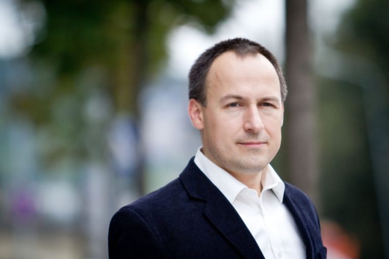 Vladimiras Laučius. Kaip Lietuva per dvejus metus įveikė Baltarusiją, Kiniją ir net Rusiją
