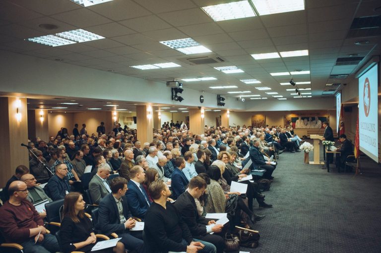Ragina Prezidentą ir  Seimo narius nepasiduoti  EP narių vykdomam ideologiniam spaudimui ir šantažui