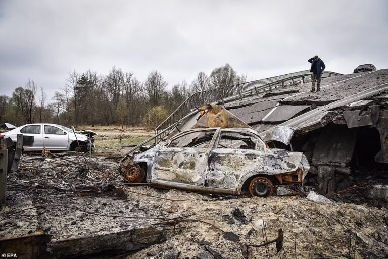 Karas Ukrainoje. Penkiasdešimt antroji (balandžio 15) diena