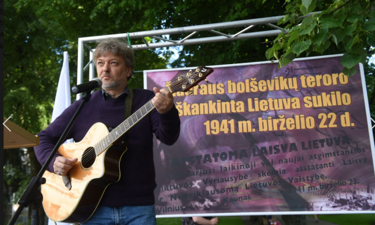Birželio 22-oji – data, kurią valdžia stengiasi ištrinti (14 nuotraukų)