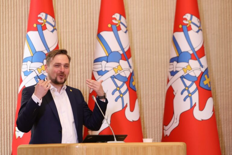 Vytis Turonis. Katalikų Bažnyčios Kronikos pamokos Lietuvos ateičiai