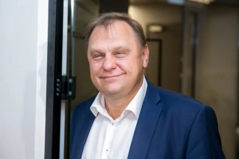 Valdas Sutkus. Jei „Twitter” pardavimas įvyks, bus atleista daugelis progresyviųjų cenzūrą palaikančių vadovų