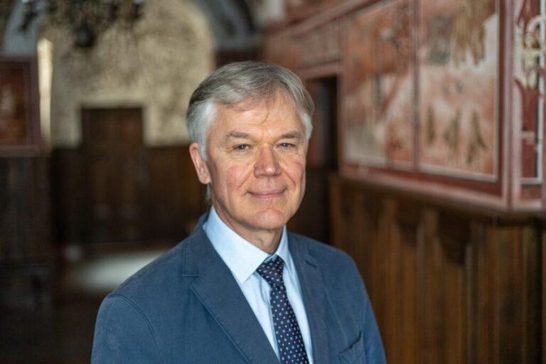 Vytautas Sinica. Ar liberalai sudoros ir valstybinės kalbos inspektorių?