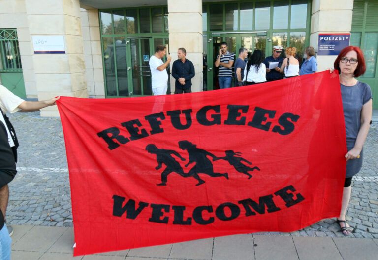 Dėl masinės migracijos mokytojai palieka Vienos mokyklas: per dieną šį darbą palieka iki 20 mokytojų