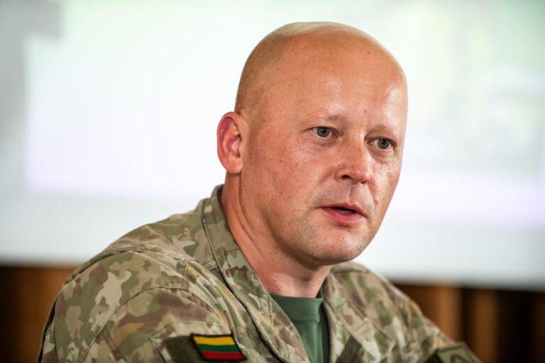 Plk. ltn. Linas Idzelis. Ar bus pasiryžusių ginti Tėvynę, kai patriotizmą pakišome po kilimu?