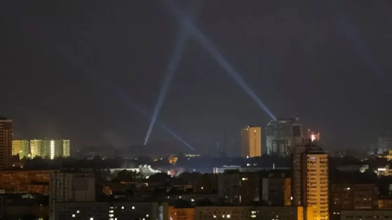 Kodėl rusai kiekvieną naktį atakuoja Ukrainą „šachedais“?