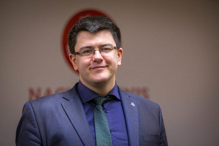Naujai išrinktas Seimo narys Vytautas Sinica: krikščionys yra pirmoji visuomenės grupė, kuriai gresia spaudimas