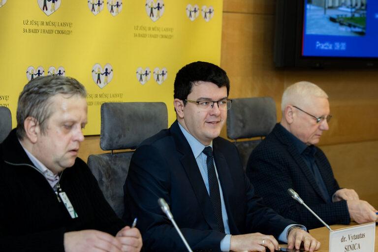 Vytautas Sinica: Istoriškai klaidingi kaltinimai Holokaustu tik kursto antisemitizmą Lietuvoje