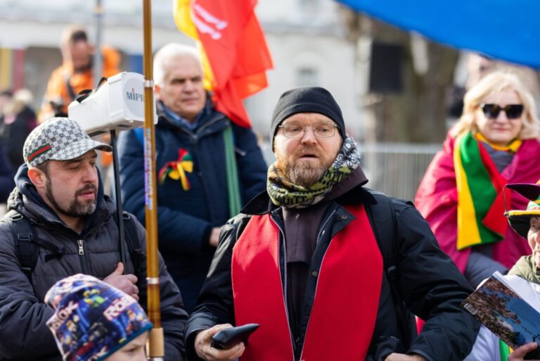 Mes esame čia tam, kad Dievas palaimintų mūsų KT teisėjus – pranciškonas Paulius Vaineikis OFM